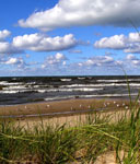 picture of Lake Michigan taken from dunes