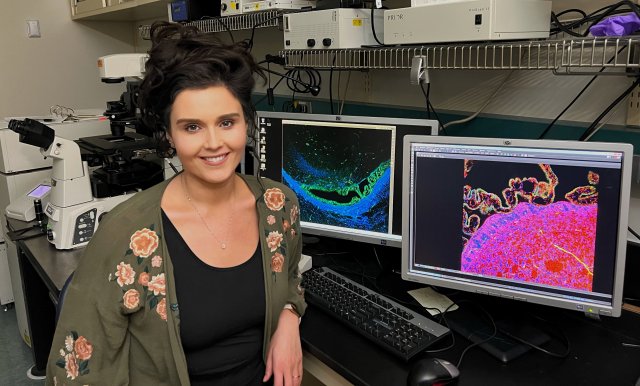 Dr. Katie O’Shaughnessy in lab.