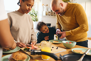 People preparing a meal
